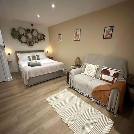 The Hive - Cosy Studio In Wells City Centre 외부 사진